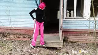 Doorstep Pisser