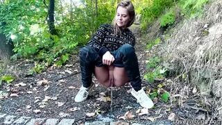Veronika - Pissing Scene