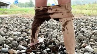 Claudia - Pissing Scene